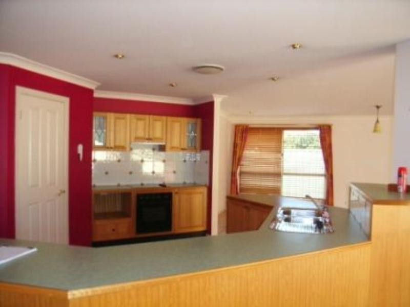 43 Yachtsman Drive, Chipping Norton NSW 2170