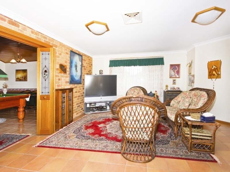 15 Pendlebury Place, Abbotsbury NSW 2176