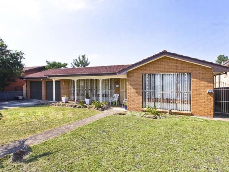 11 Begovich Crescent, Abbotsbury NSW 2176