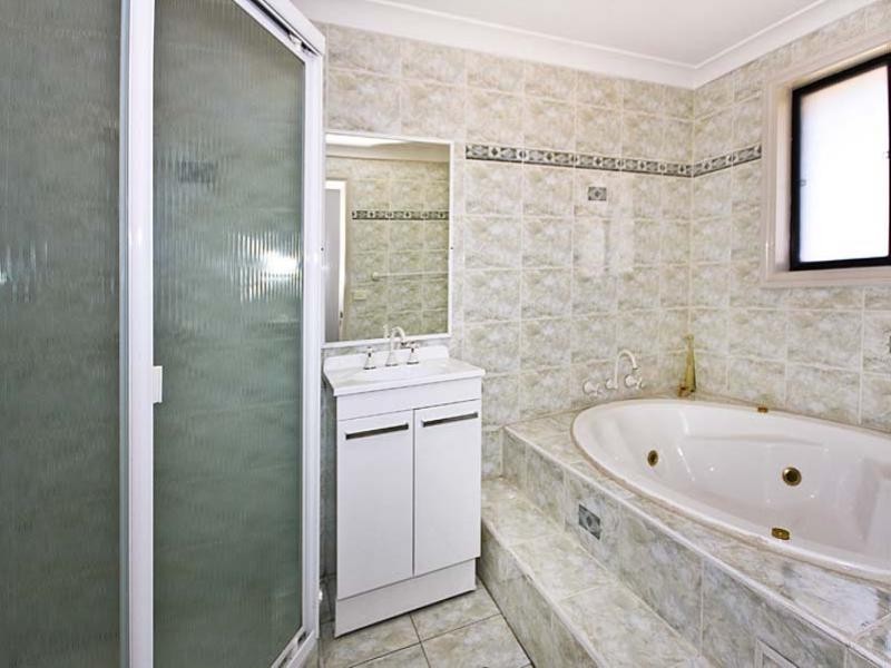 28 Cobbett Street, Wetherill Park NSW 2164