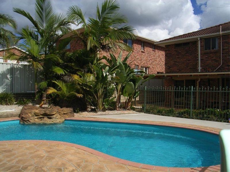 42 Darling Street, Abbotsbury NSW 2176