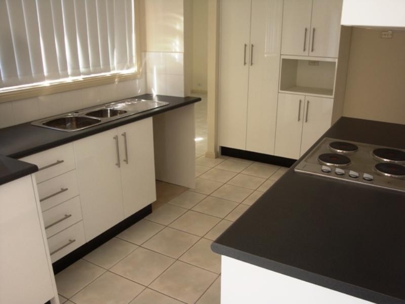 39 Dransfield Road, Edensor Park NSW 2176