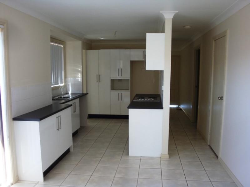 39 Dransfield Road, Edensor Park NSW 2176