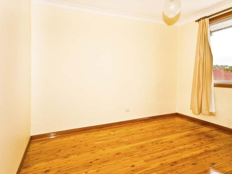 4 Milton Close, Wetherill Park NSW 2164