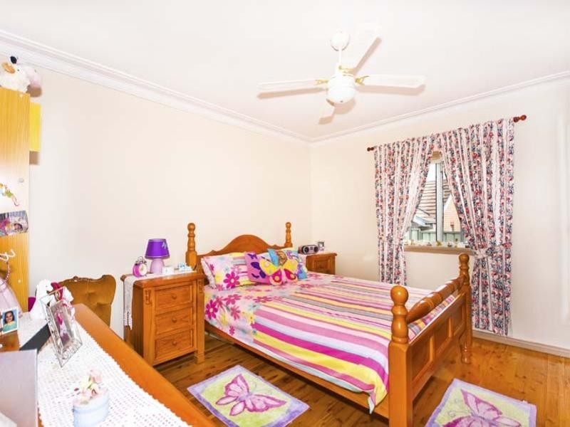 28 Neerini Avenue, Smithfield NSW 2164