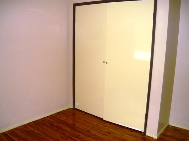 40 Glenfern Crescent, Bossley Park NSW 2176