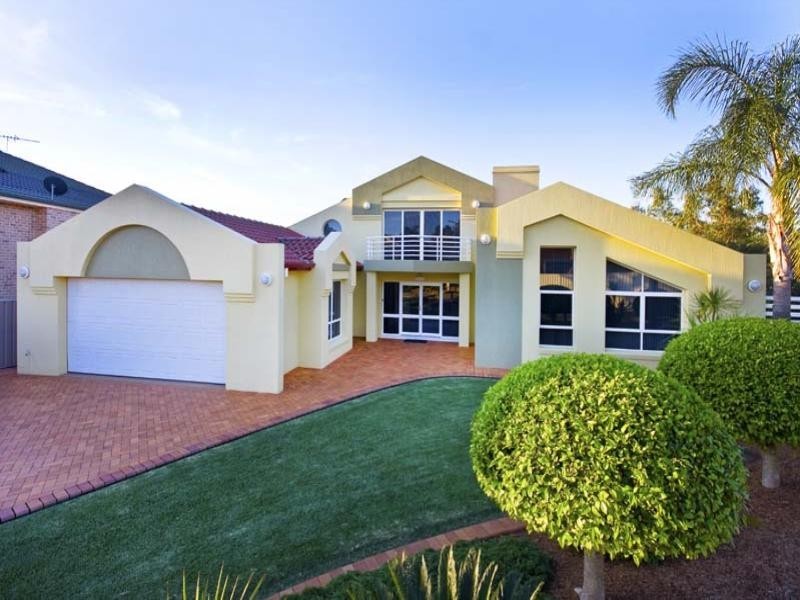 8 Esmond Place, Wakeley NSW 2176