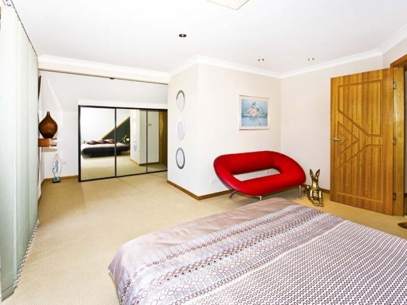 8 Esmond Place, Wakeley NSW 2176