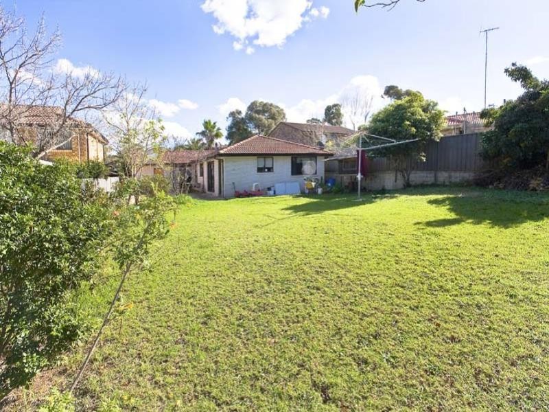 29 Glen Logan Road, Bossley Park NSW 2176