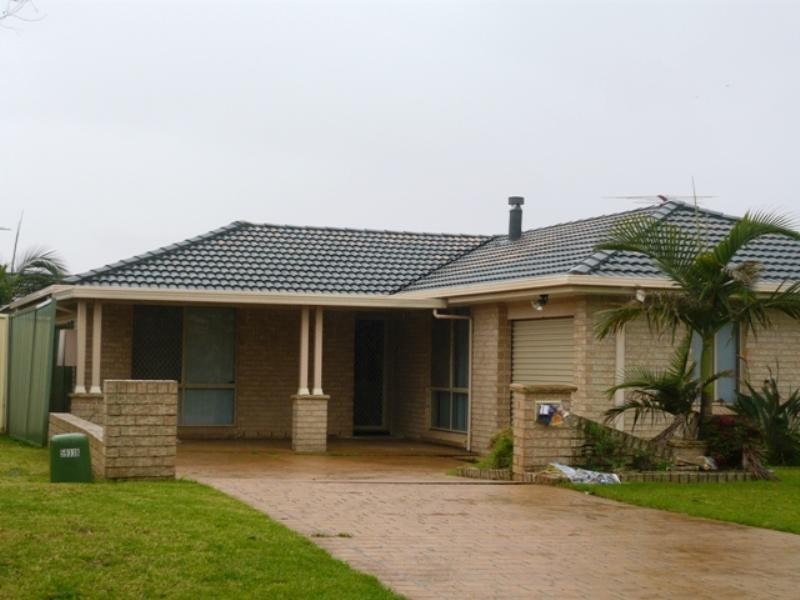 42 Nineteenth Avenue, Hoxton Park NSW 2171