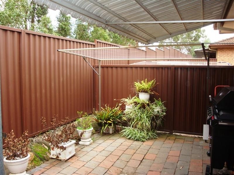 22/26 Turquoise Crescent, Bossley Park NSW 2176