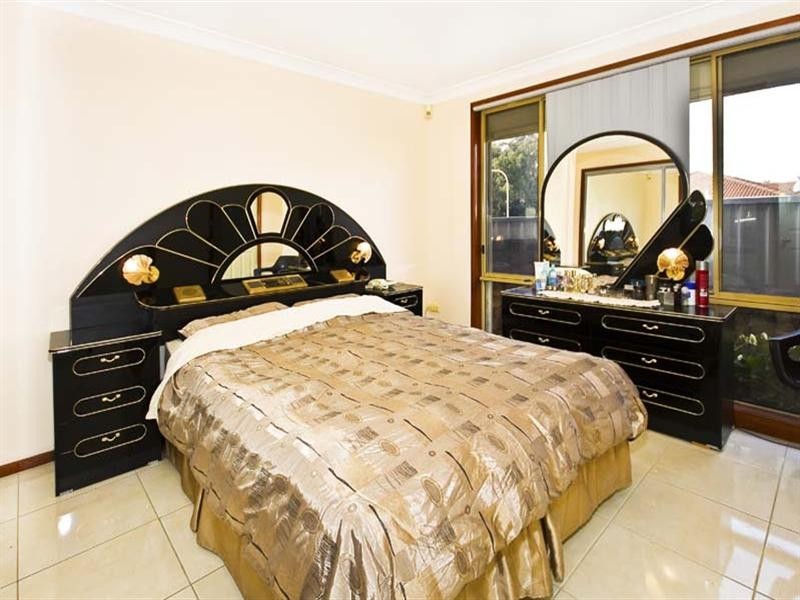 5 Middlehope Street, Bonnyrigg Heights NSW 2177