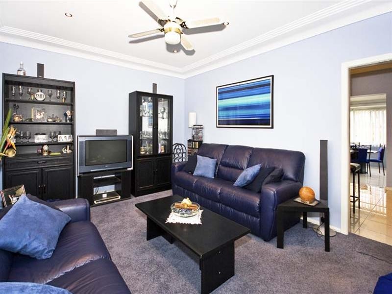 27 Yoogali Street, Merrylands NSW 2160