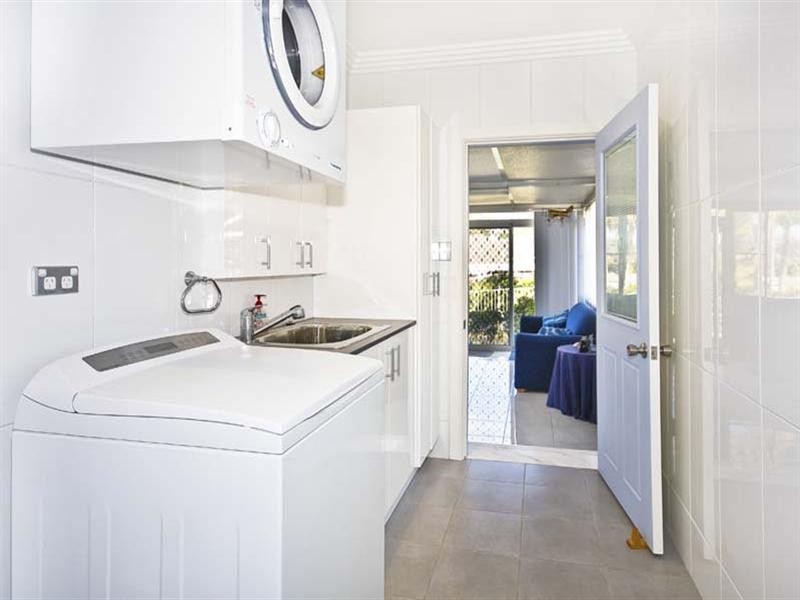 27 Yoogali Street, Merrylands NSW 2160