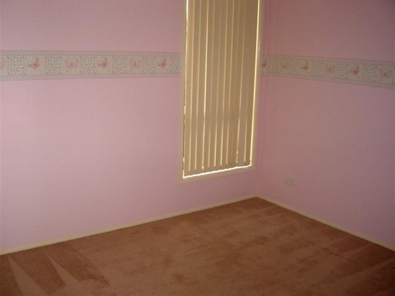 15 Dowling Street, West Hoxton NSW 2171