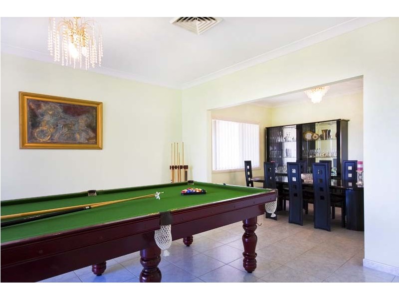 12 Earl Place, Cecil Hills NSW 2171