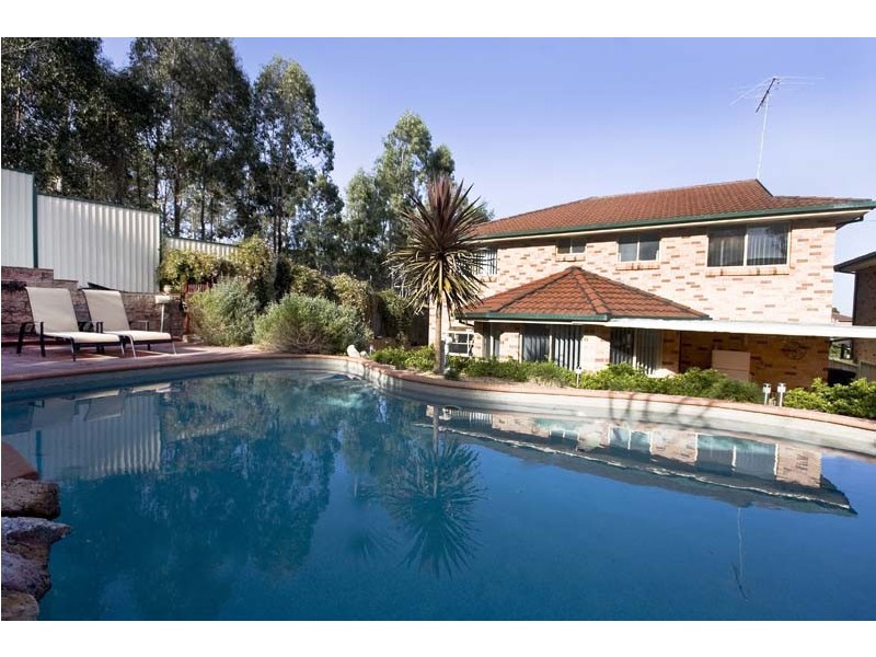 12 Earl Place, Cecil Hills NSW 2171