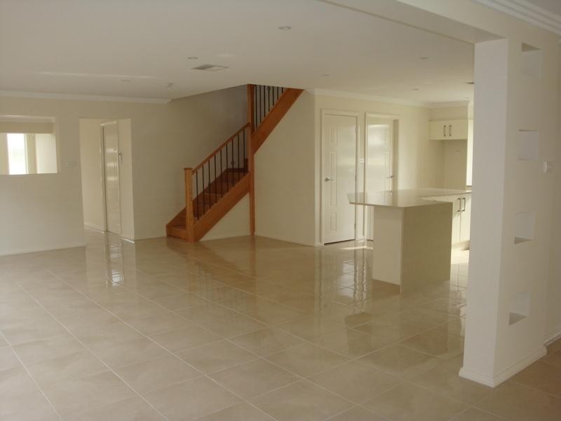 25 Bellerive Close, West Hoxton NSW 2171