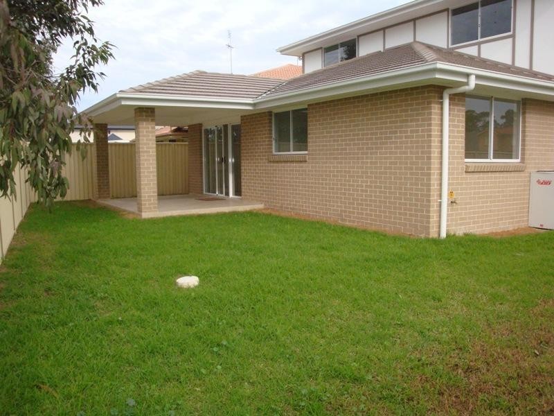 25 Bellerive Close, West Hoxton NSW 2171
