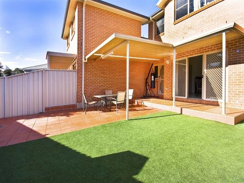 6/6 Bangalow Place, Hoxton Park NSW 2171