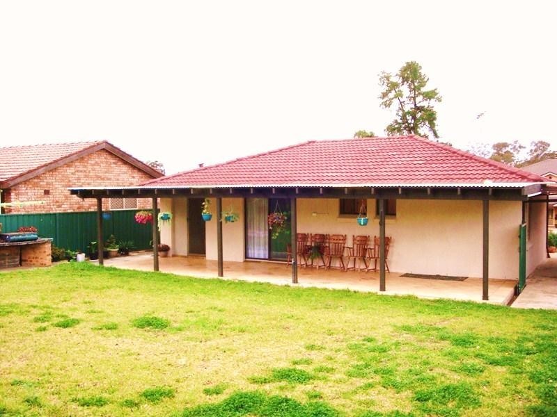 81 Prairievale Road, Bossley Park NSW 2176