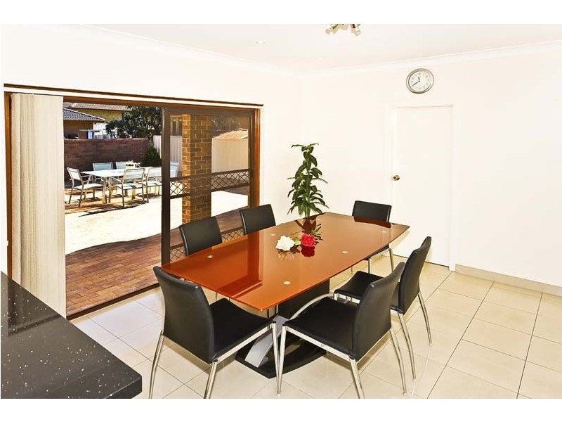 23 Kingfisher Avenue, Bossley Park NSW 2176