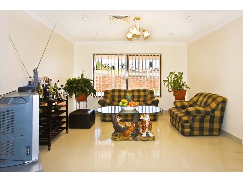 23 Kingfisher Avenue, Bossley Park NSW 2176