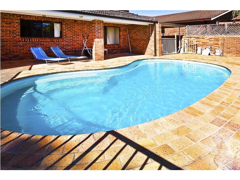 23 Kingfisher Avenue, Bossley Park NSW 2176