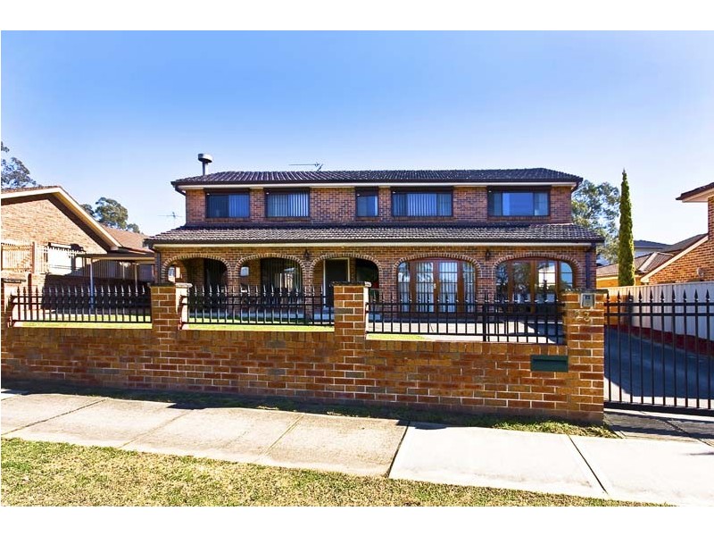 23 Kingfisher Avenue, Bossley Park NSW 2176