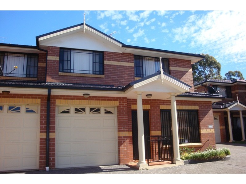 9/10-12 Justin Street, Smithfield NSW 2164