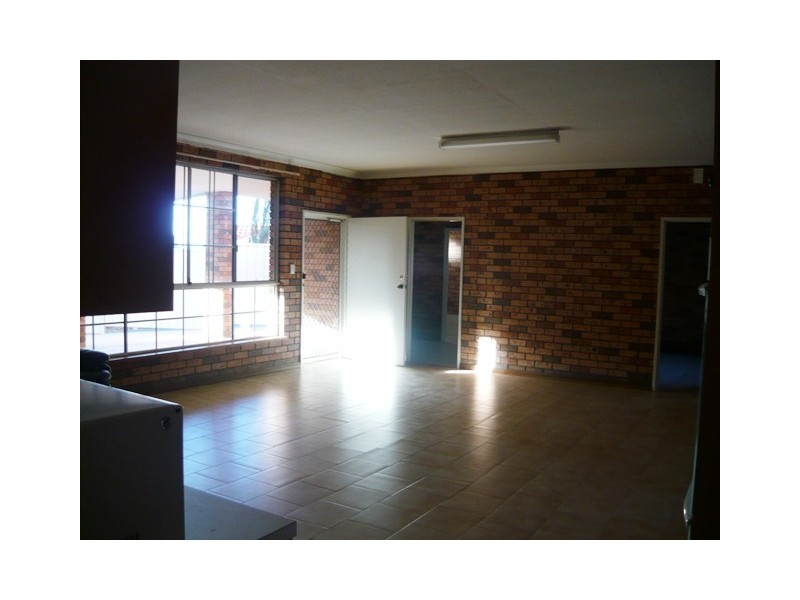 17B Hanwood Place, Edensor Park NSW 2176