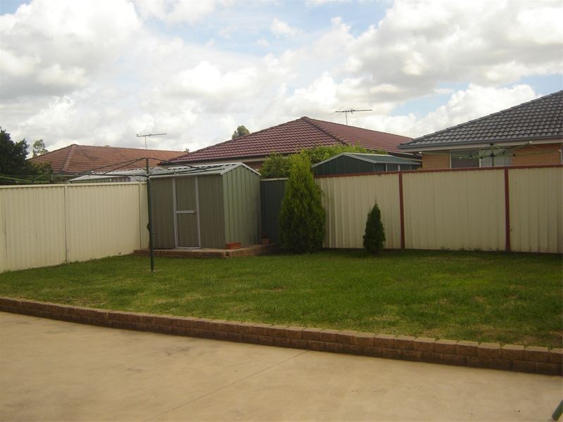 7 Jeremy Way, Cecil Hills NSW 2171
