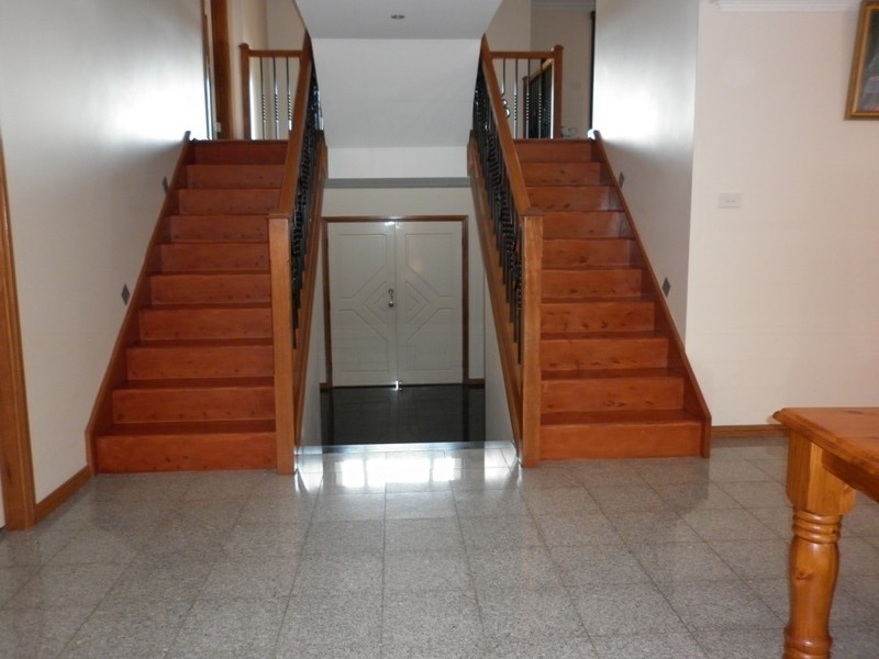 19 Rafter Crescent, Abbotsbury NSW 2176