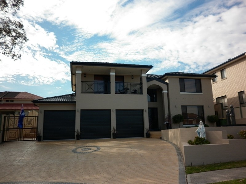 19 Rafter Crescent, Abbotsbury NSW 2176