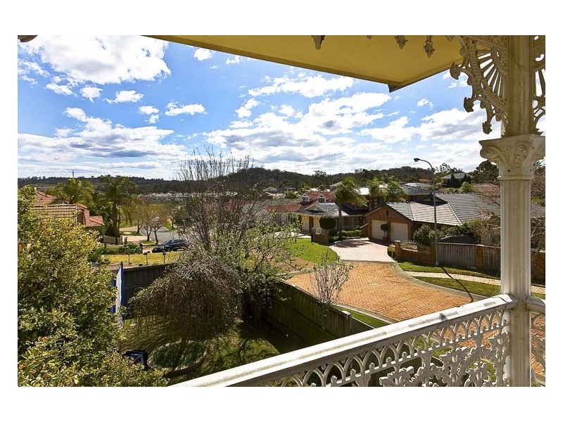 72 Edinburgh Circuit, Cecil Hills NSW 2171