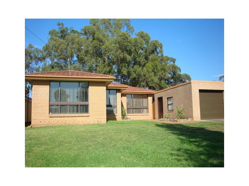 35 Moonlight Road, Prairiewood NSW 2176