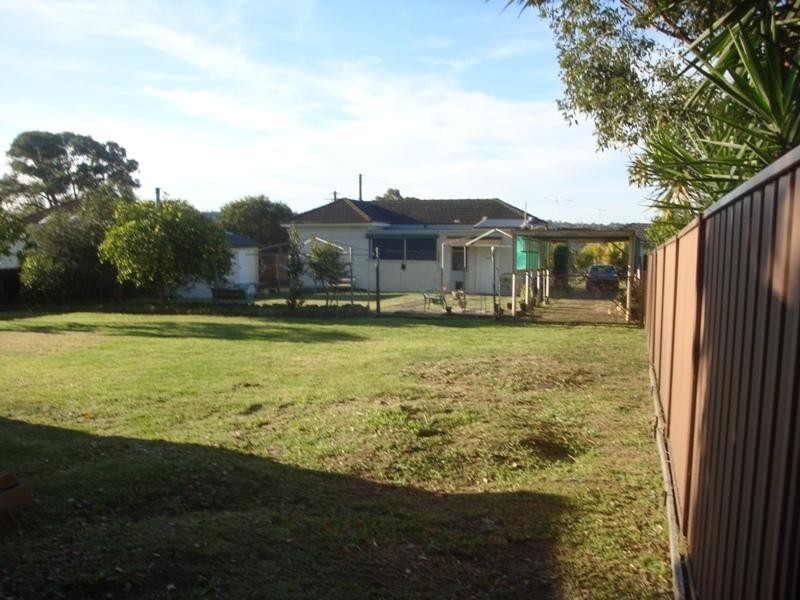 2 Moir Street, Smithfield NSW 2164
