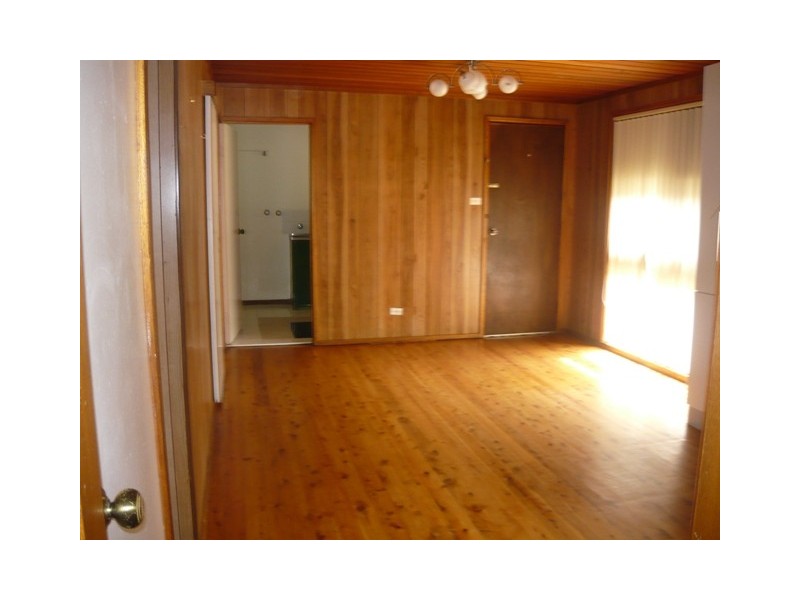 21 Morna Street, Greenfield Park NSW 2176