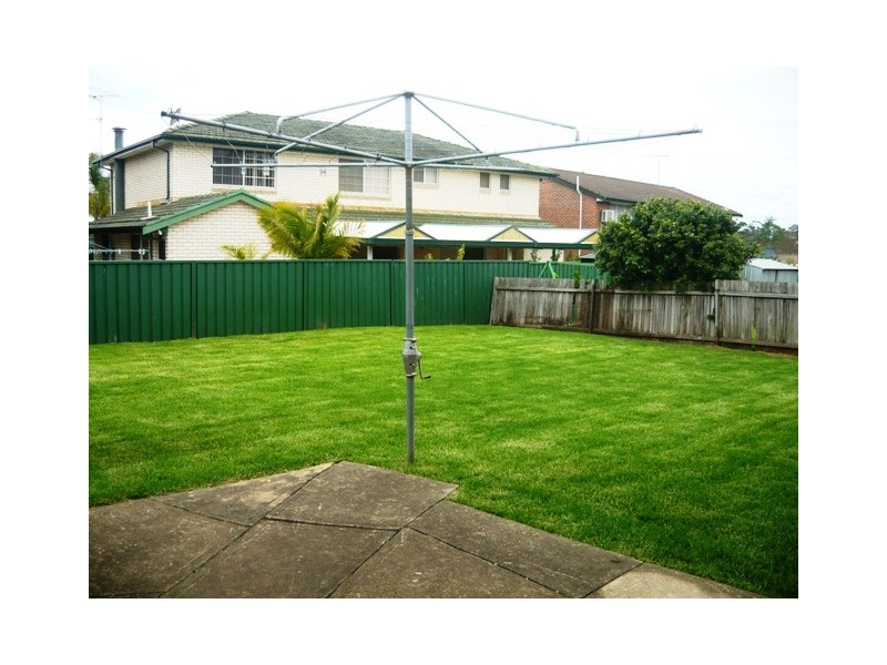 192 Sweethaven Road, Bossley Park NSW 2176