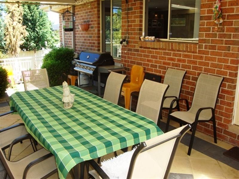 18 Padua Close, Prestons NSW 2170