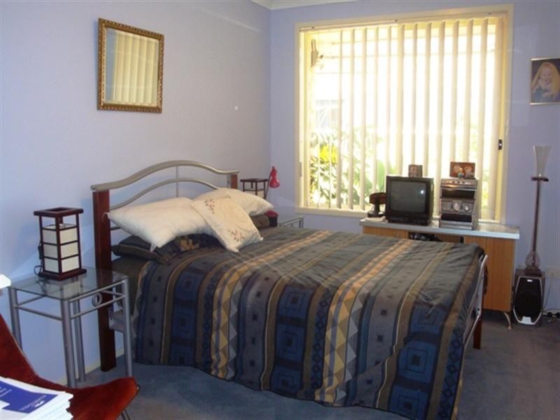 18 Padua Close, Prestons NSW 2170