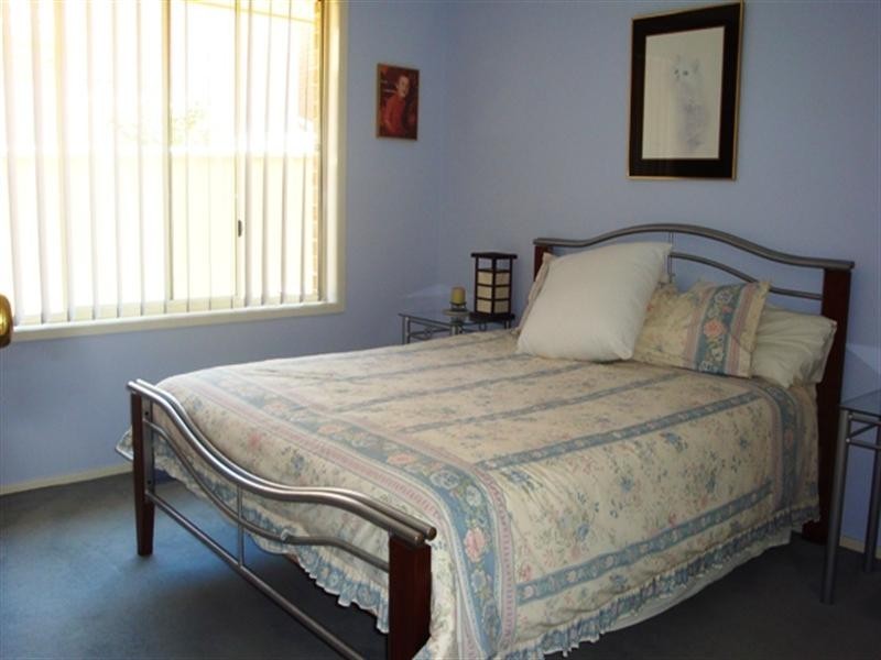 18 Padua Close, Prestons NSW 2170