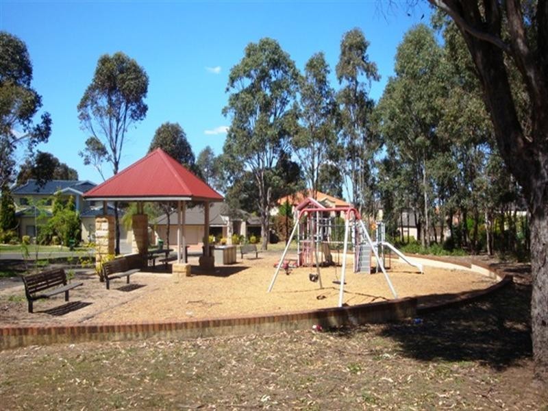 18 Padua Close, Prestons NSW 2170