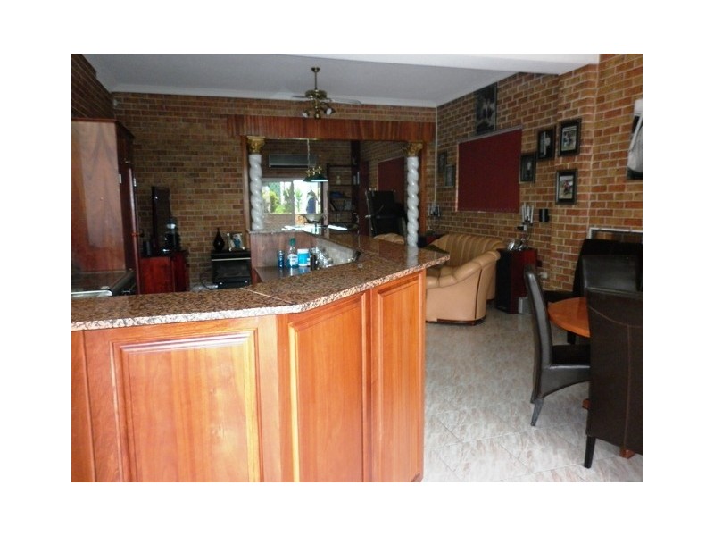 9 Bowie Place, Wetherill Park NSW 2164