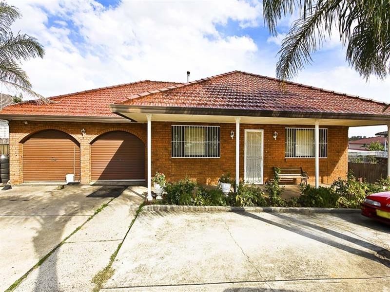 42 Boomerang Road, Edensor Park NSW 2176