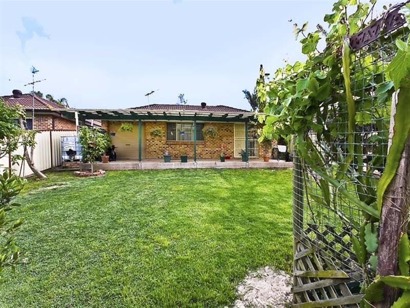 20 Kinghorne Road, Bonnyrigg Heights NSW 2177