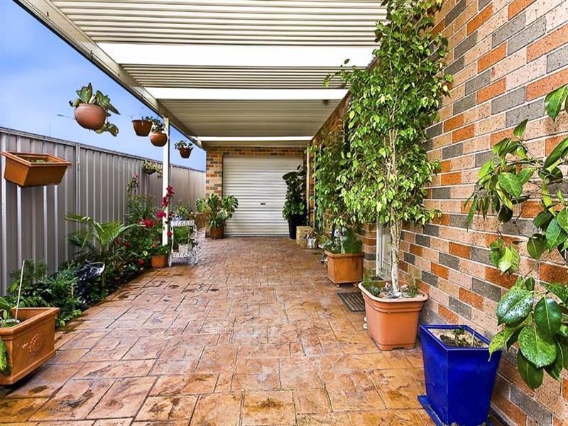 11 Hannan Place, Prairiewood NSW 2176