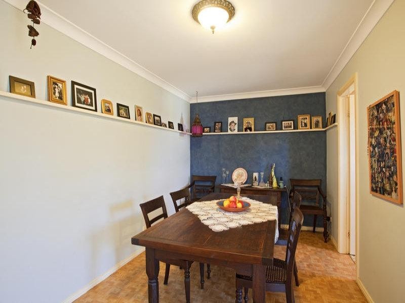 32 Berry Street, Prairiewood NSW 2176