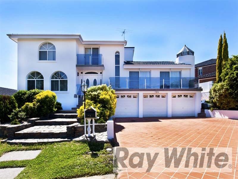 14 Edinburgh Circuit, Cecil Hills NSW 2171