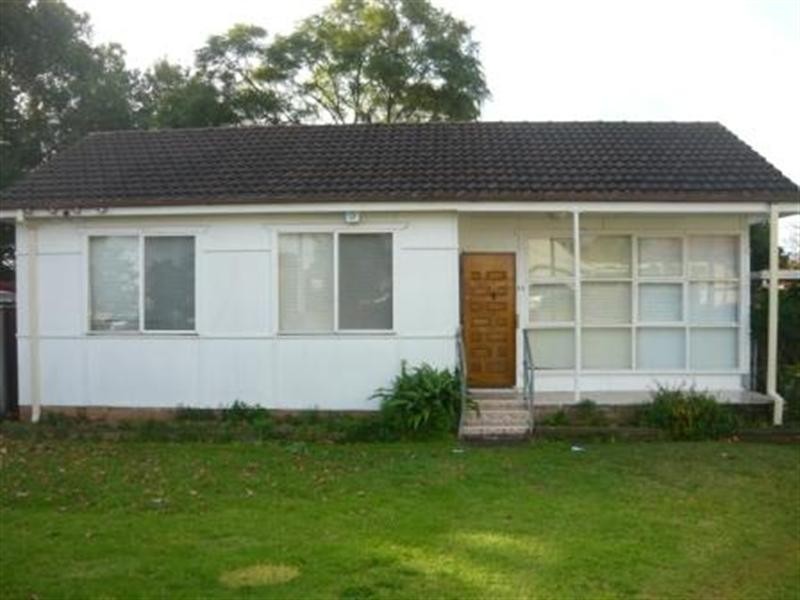 15 Birchgrove Avenue, Canley Heights NSW 2166